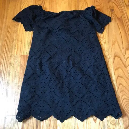 Kensie  petal eyelet off shoulder dress size small