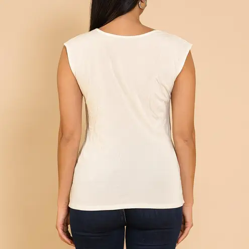 Bandolino Cream Sleeveless Blouse with Ring Detail