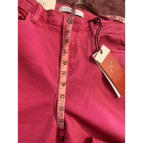 Q2 Premium Denim Women's Medium Straight Cut Bright Pink Jeans NWT Size 4
