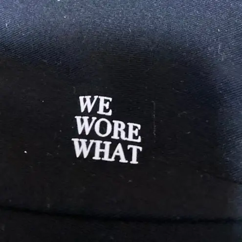 We Wore What Women's Black Sleeveless Cami Camisole V-neck Crop Tank Top Size M