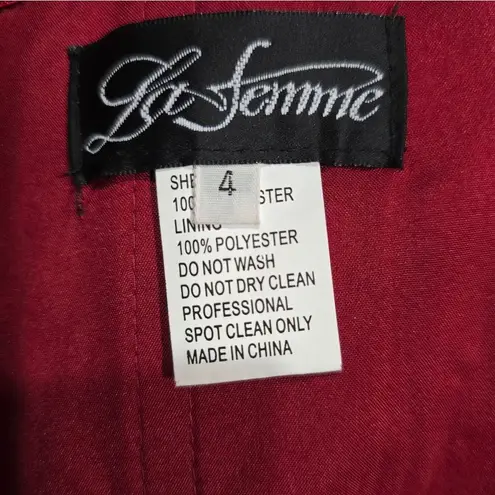 La Femme  Strapless Satin Gown with Pleated Bodice and Slit Size 4 NWOT Wine Red