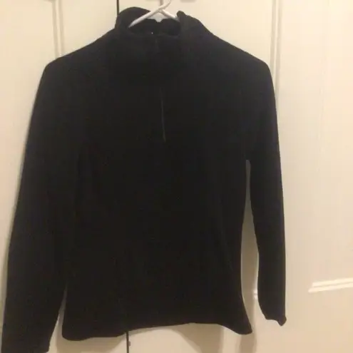 Old Navy Women’s size XS black  1/4 zip fleece jacket