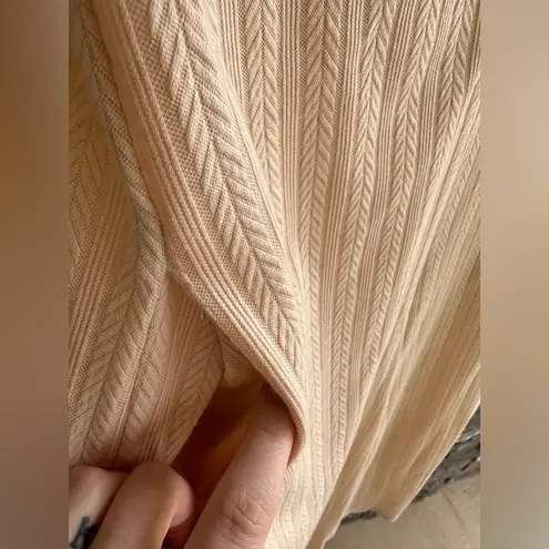 Sleeveless Cream Top Tan Size M