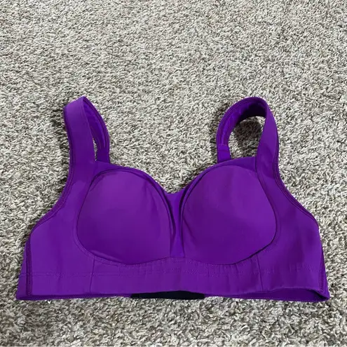 Lululemon  Ta Ta Tamer lll Tender Violet Activewear Sports Bra Size 32C