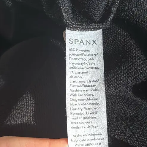 Spanx  P.L.T. Dolman Sweatshirt in Black Large 50171r