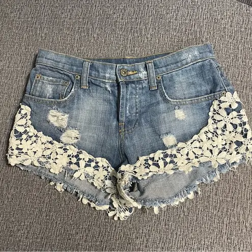 Carmar Denim Shorts With Flower Lace Trim Blue Size 25