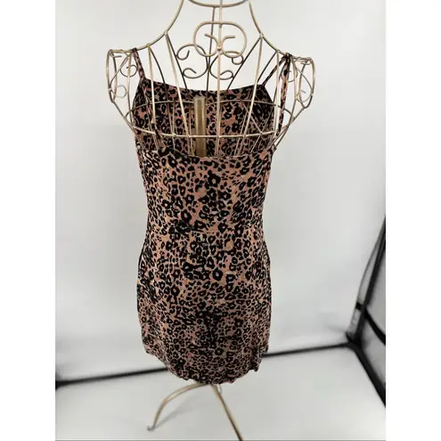 Aritzia Wilfred “Isabelle” Leopard Print Slip Dress Hidden Pockets Size 2