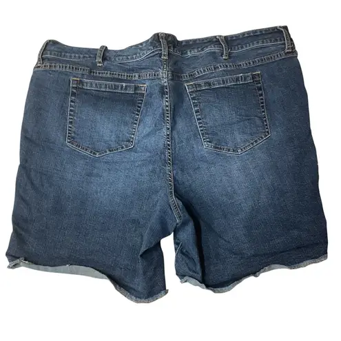 Torrid  Stretch High Rise Boyfriend Flat Front Distressed Bermuda Shorts Size 26‎
