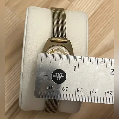 Hamilton Watch Electronic Vintage RARE 10KT Gold Plated Case and Mesh Bracelet