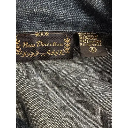 Christmas Jean Shacket Holiday Theme Shirt Size Small Blue Denim Vintage Xmas