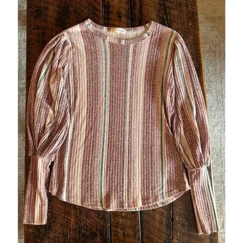 The Comfy Women's striped top by Above and  Beyond Size Medium