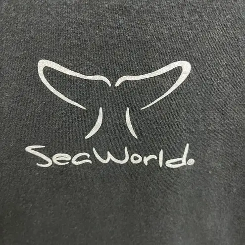 Vintage Y2K SeaWorld Whale Tail Graphic Tee Large Delta Pro Weight Shirt Unisex Black