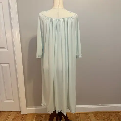 Vintage Shadowline Mint Sheer Rose Embroidered Housecoat Size L Green Size L