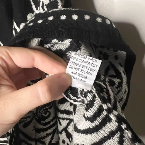 Max Mara 100% Wool Sweater Turtleneck Poncho