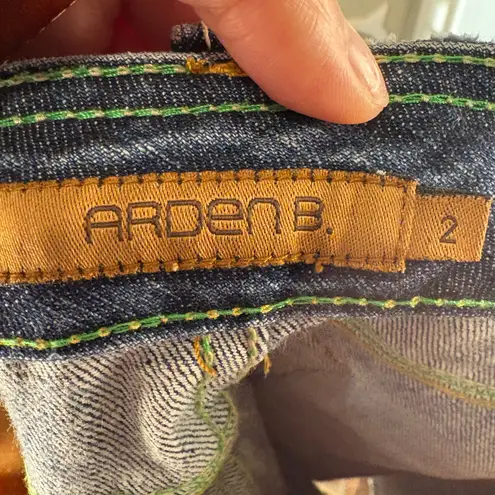 Arden B Vintage Y2K . Jean Denim Skirt Frayed Hem Size 2 Indie 2000s