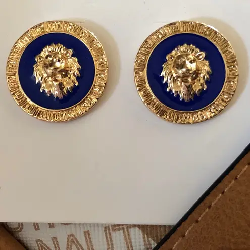 Fashion Earrings w/Lions Head! Blue