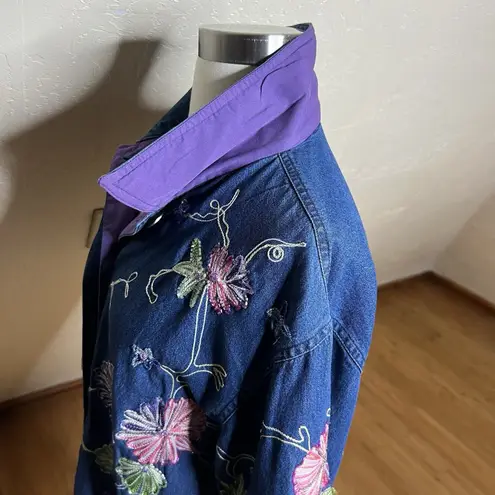 Vintage Denim Shirt Jacket Womens Medium Floral Beaded Embroidery Blue