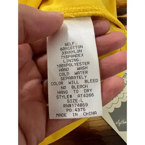 Alythea Yellow Cropped Women Bohemian Cotton Blend Top Size Large Party Sexy NWT