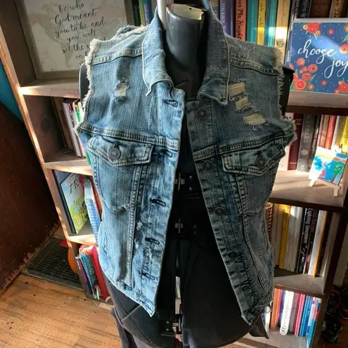 Silver Jeans Silver distressed Bikercore normcore moto M denim vest