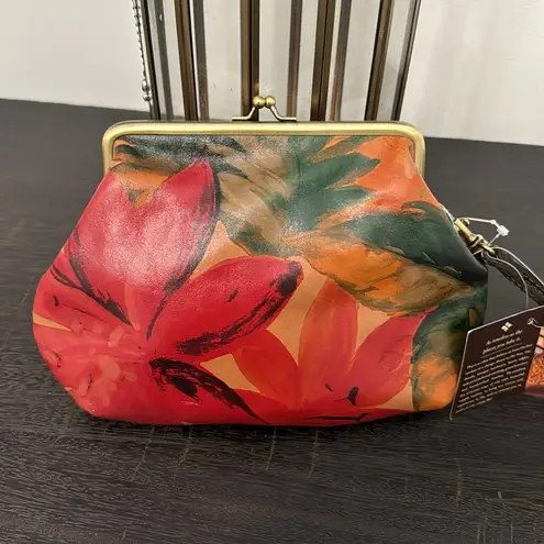 Patricia Nash Savena Winter Bloom Floral Kiss Lock Clutch Wristlet Bag NWT