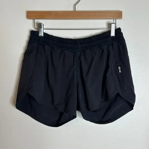 Lululemon ladies black athletic hotty hot shorts size 8