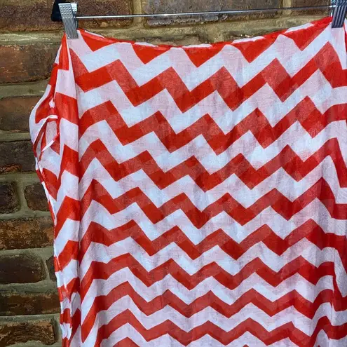 infinity NE Red & White Chevron  Scarf Women's