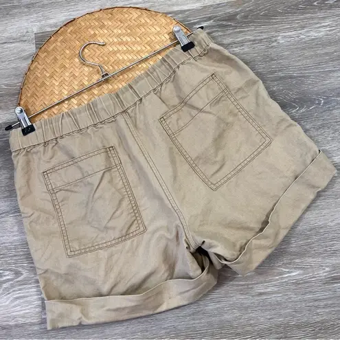 L.L.Bean  signature linen khaki shorts