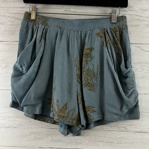 Bishop and Young Blue Gold Printed Crinkle Short Set Size M