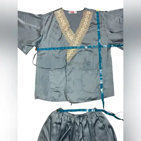 Unbranded Elegant White Lace Trim Blue Satin Sleepwear Set Size M