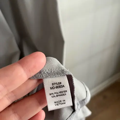 Zenana Outfitters Gray Puff Sleeve V-Neck Stretch Knit Dress Women’s S, Minimalist Soft