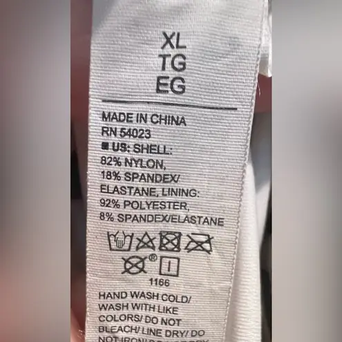 Old Navy  swim top - leopard / animal print. Size XL