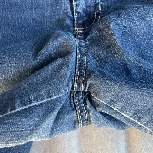 City Streets Classic Blue Denim Women's Jean Shorts 15 rolled hem