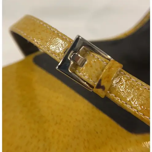 Gucci  Yellow Patent Leather Mule Heel Sandals Size 7.5 37.5