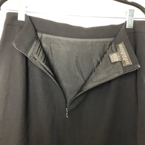 St. John Griffith Gray Wool Blend Pencil Skirt in Black