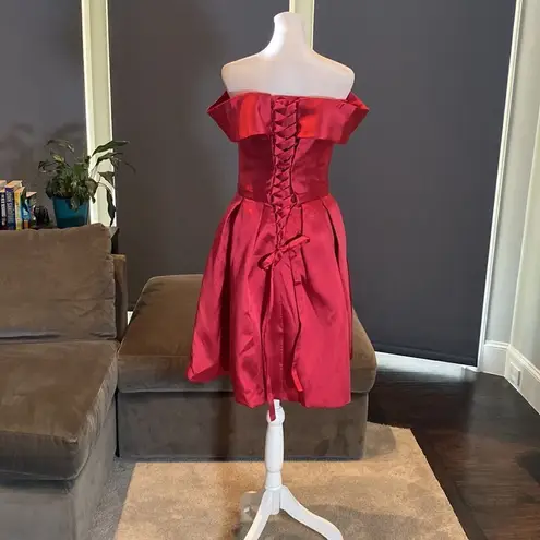 Women’s Off the Shoulder Short Red Prom Party Homecoming Dress CorsetBack Size 6