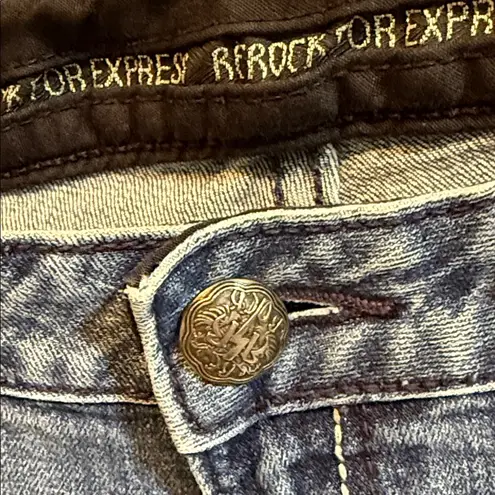 REROCK for EXPRESS Stylish Dark Blue Flare Jeans • Size 4 Short