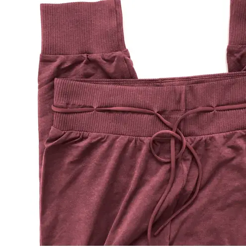 Gymshark  Vital Seamless 2.0 Joggers & Strap Feature Sports Bra Set