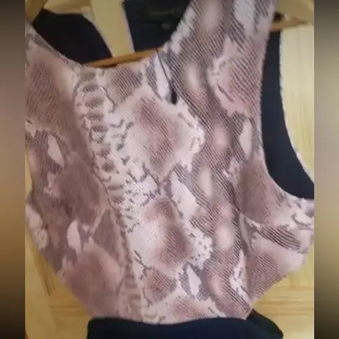 Dance & Marvel pink snake cutout pleated dress NWT 🪱🪱