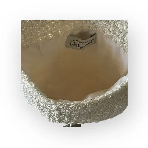 Handmade new Suzanne Original ✽ Hand Crochet Crossbody Messenger Mini Bag ✽ Pearl White ✽