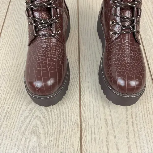 Olivia Miller Women's Freya Lug Sole Combat Booties 11M Brown Croc $95