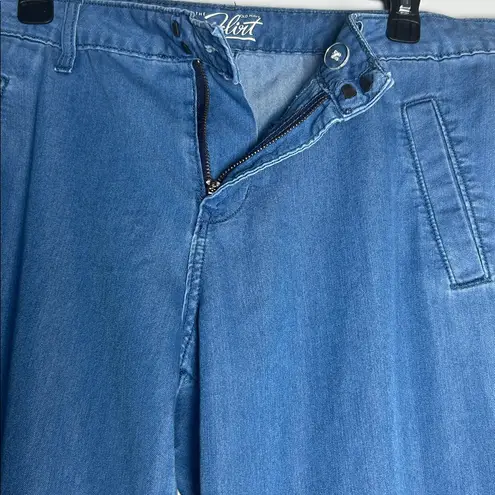 Old Navy  Wide Leg Jeans Women's Size 14 The Flirt Chambray Wide Leg Trouser Jean - Image 13