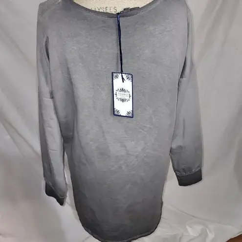 Tempo Paris NWT  Womens Charcoal Pocket Tee‎ Small Medium