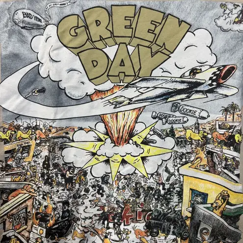 Green Day doookie On Tan T-Shirt XL