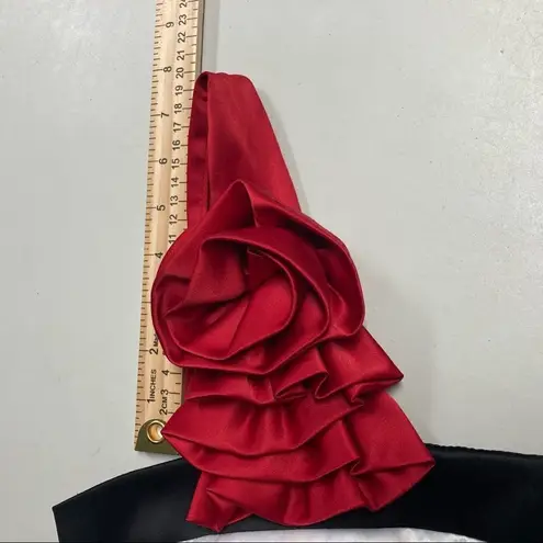 Mystic ,Women’s/Juniors,Size XXS/XS,Prom/Homecoming Dress, Black& White,& red bow