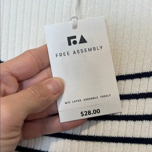 Free Assembly Women's Striped Navy and White Dress size small. NWT! Blue