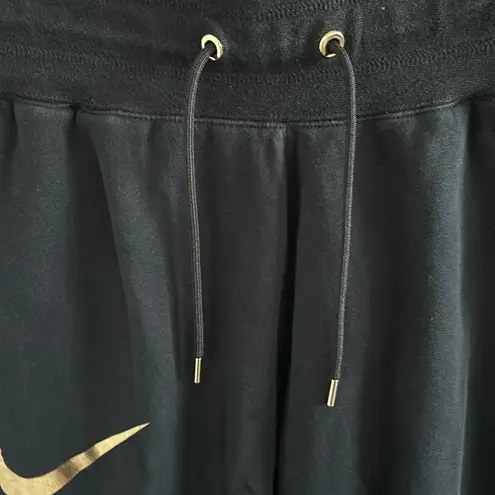 Nike  Sweatpants