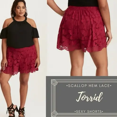 Torrid  Floral Lace Shorts Summer Fun A5