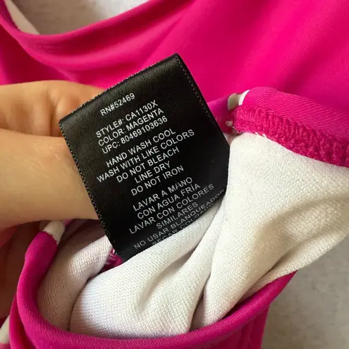 Catalina size 1X magenta pink one piece swimsuit