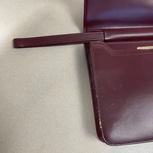 Must de Cartier Burgundy Leather Clutch w/ Retractable Strap - Preowned