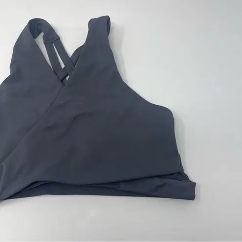 Fabletics  Womens Size Medium athletic Sports Bra Gray